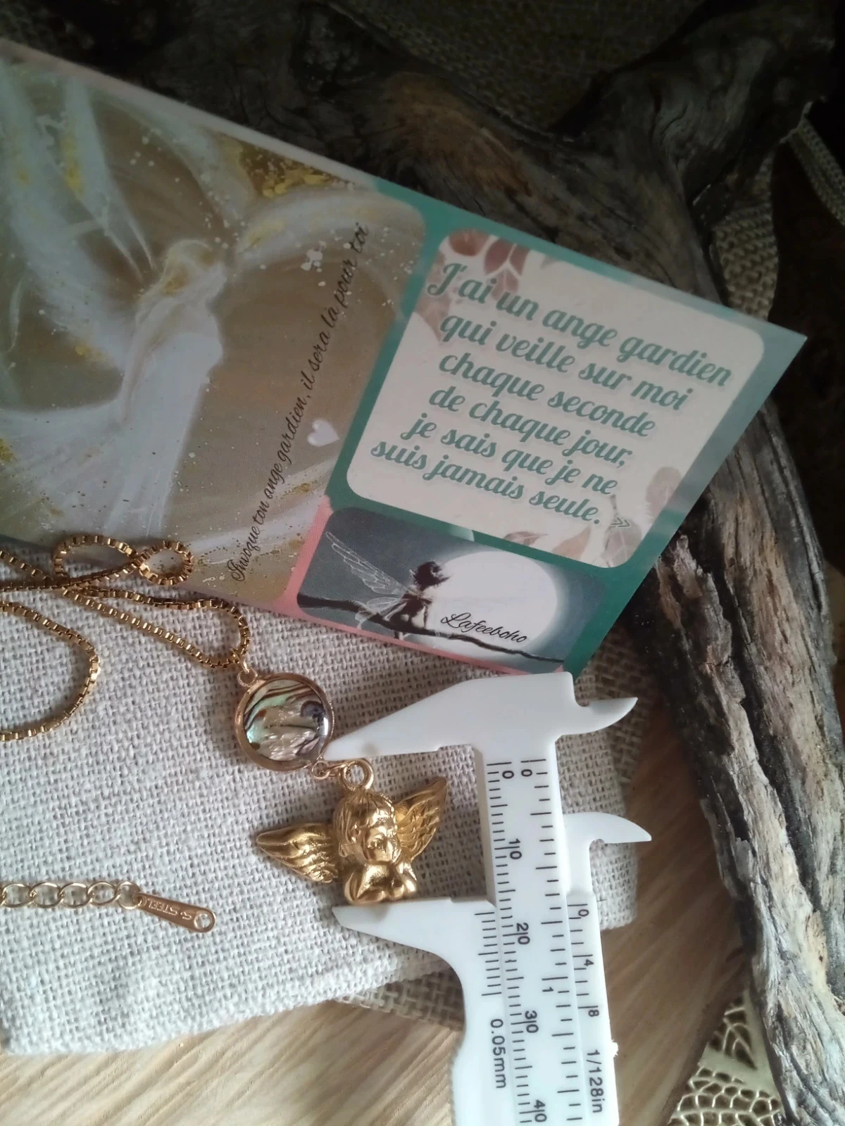 Angel pendant necklace and abalone connector + card – photo 3